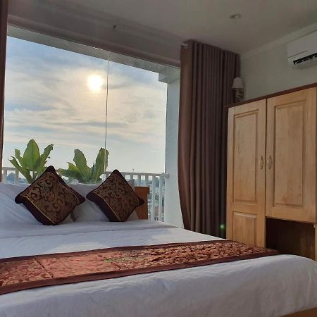 Minh Manh Hotel 2 Pleiku Bagian luar foto