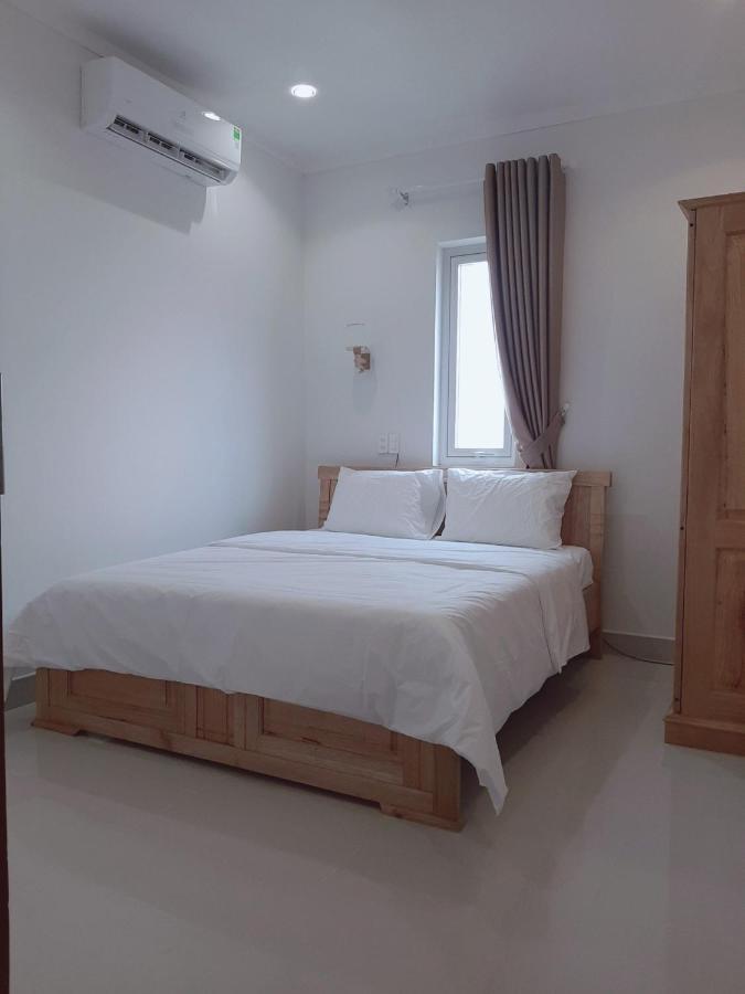 Minh Manh Hotel 2 Pleiku Bagian luar foto